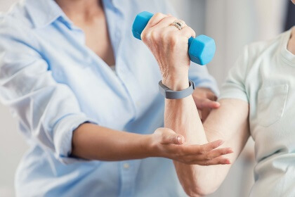 Pain Behind The Elbow Treatment: Best treatments for back of elbow pain